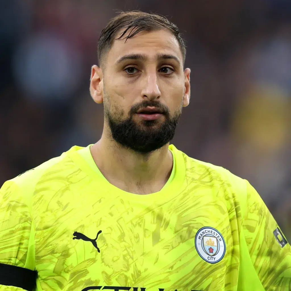 Gianluigi Donnarumma Shines on Manchester City Debut with Clean Sheet 16 Gianluigi Donnarumma Shines on Manchester City Debut with Clean Sheet