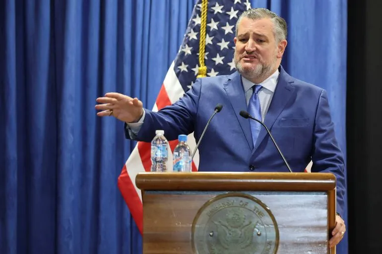 Ted Cruz Blasts Mafioso Threats by FCC Chair Over Kimmel Show 3 Ted Cruz Blasts ‘Mafioso’ Threats by FCC Chair Over Kimmel Show