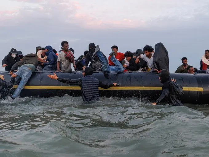 UK High Court blocks deportation of Eritrean asylum seeker