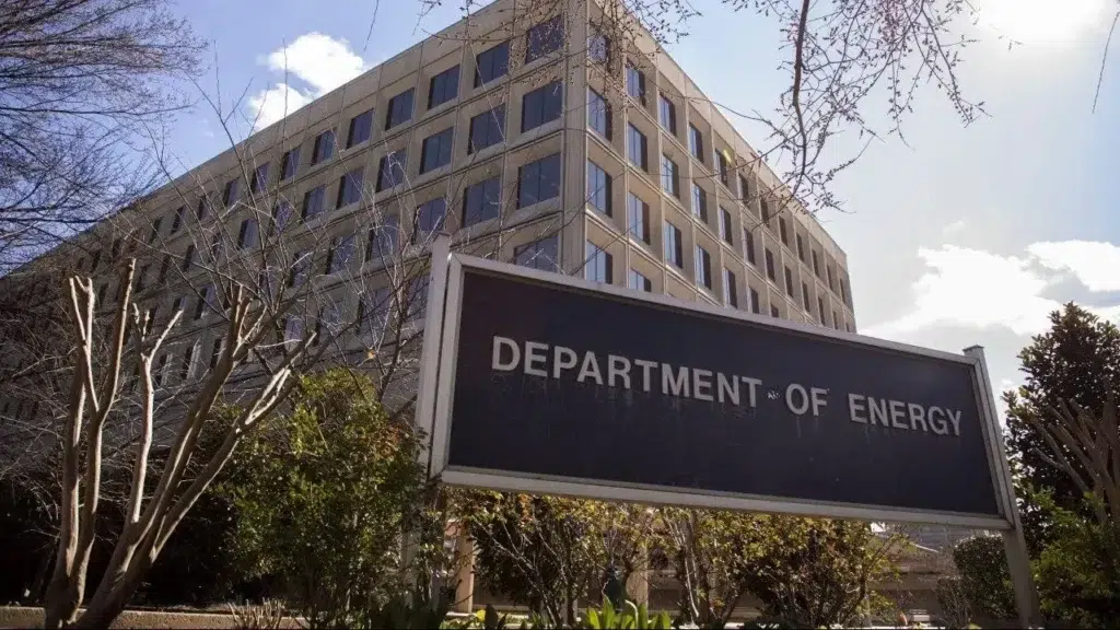 Americas Nuclear Defense Faces Uncertainty With Only Eight Days of Funding Left 1 Americas Nuclear Defense Faces Uncertainty With Only Eight Days of Funding Left