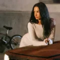 Demi Lovato Announces New Single 'Kiss' Set for Release This Friday