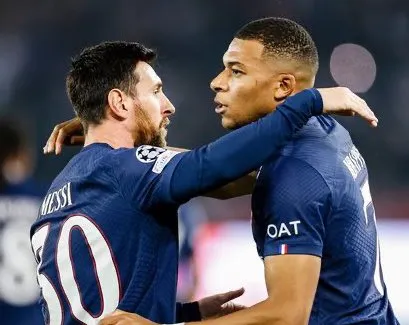 Kylian Mbappé Reflects on Playing with Lionel Messi: He is Totally Normal and Respects Everyone