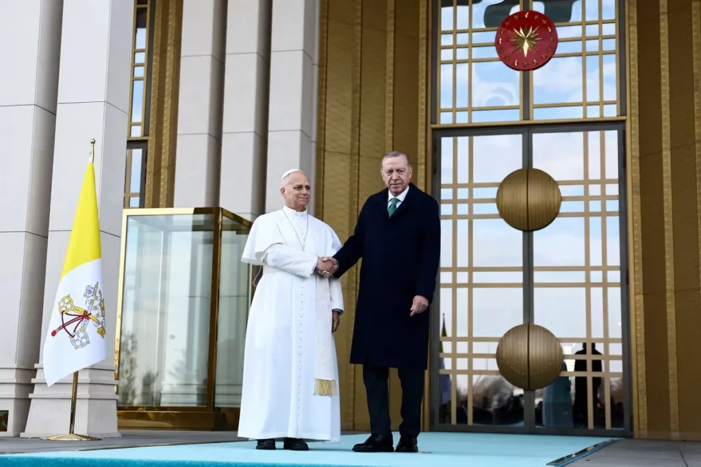 Pope Leo XIV Commences First Overseas Trip in Turkey, Marking Thanksgiving with Pumpkin Pie
