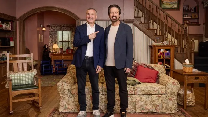 ‘Everybody Loves Raymond’ Stars Reject Reboot on Anniversary, Citing Parents’ Loss and Legacy Protection 8 ‘Everybody Loves Raymond’ Stars Reject Reboot on Anniversary, Citing Parents’ Loss and Legacy Protection