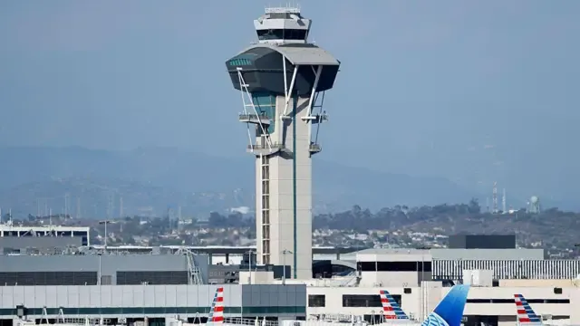 U.S. Government Shutdown Threatens Closure of Parts of National Airspace, Says Transport Secretary 3 U.S. Government Shutdown Threatens Closure of Parts of National Airspace, Says Transport Secretary