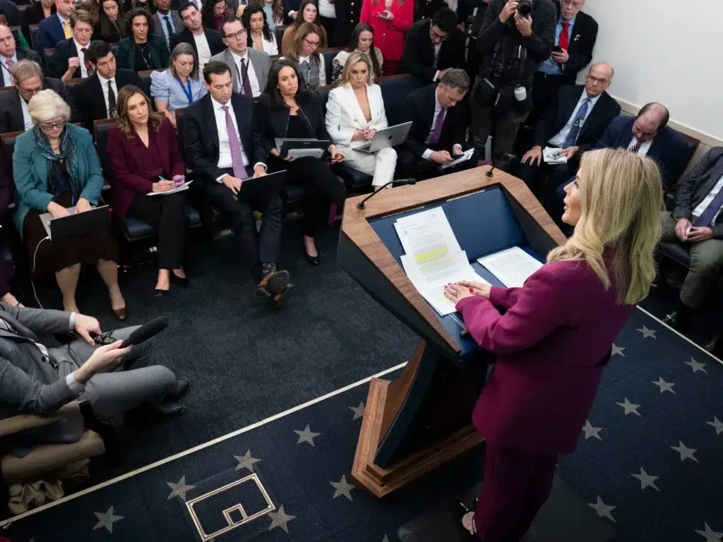 Trump White House Accuses Reporters of Spying on Karoline Leavitt During Confidential Cabinet Meeting