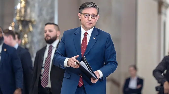 $900 Billion Defense Bill Advances to House Vote Amid Conservative Rebellion Threat 1 900B defense bill advances to House wide vote as conservative mutiny threat looms