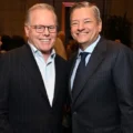 Netflix Submits Highest, Cash-Heavy Bid for Warner Bros. Discovery Assets in Massive Media Auction