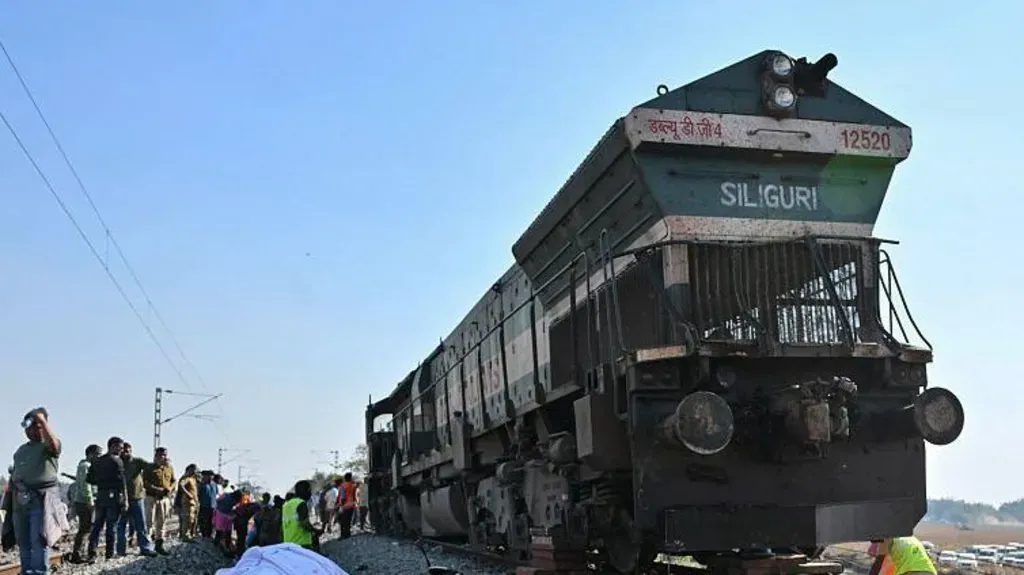 Seven Elephants Killed by Express Train in Assam's Nagaon District as Five Coaches Derail 4 Seven Elephants Killed by Express Train in Assam's Nagaon District as Five Coaches Derail