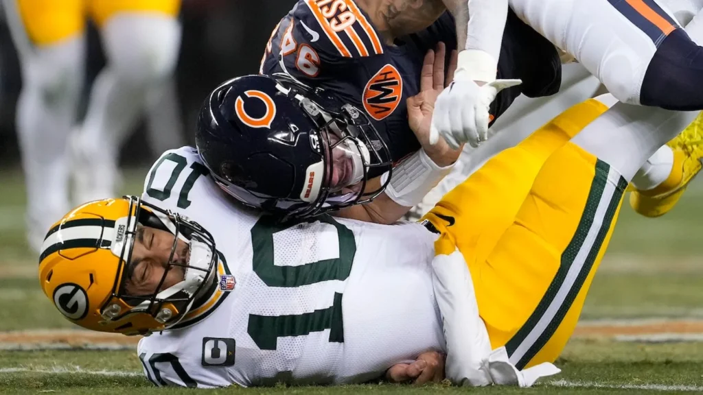 Jordan Love Suffers Concussion as Green Bay Packers Fall to Chicago Bears in Dramatic Overtime Thriller
