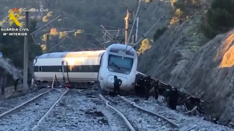 At Least 39 Dead After High-Speed Trains Collide in Spain 6 At Least 39 Dead After High-Speed Trains Collide in Spain