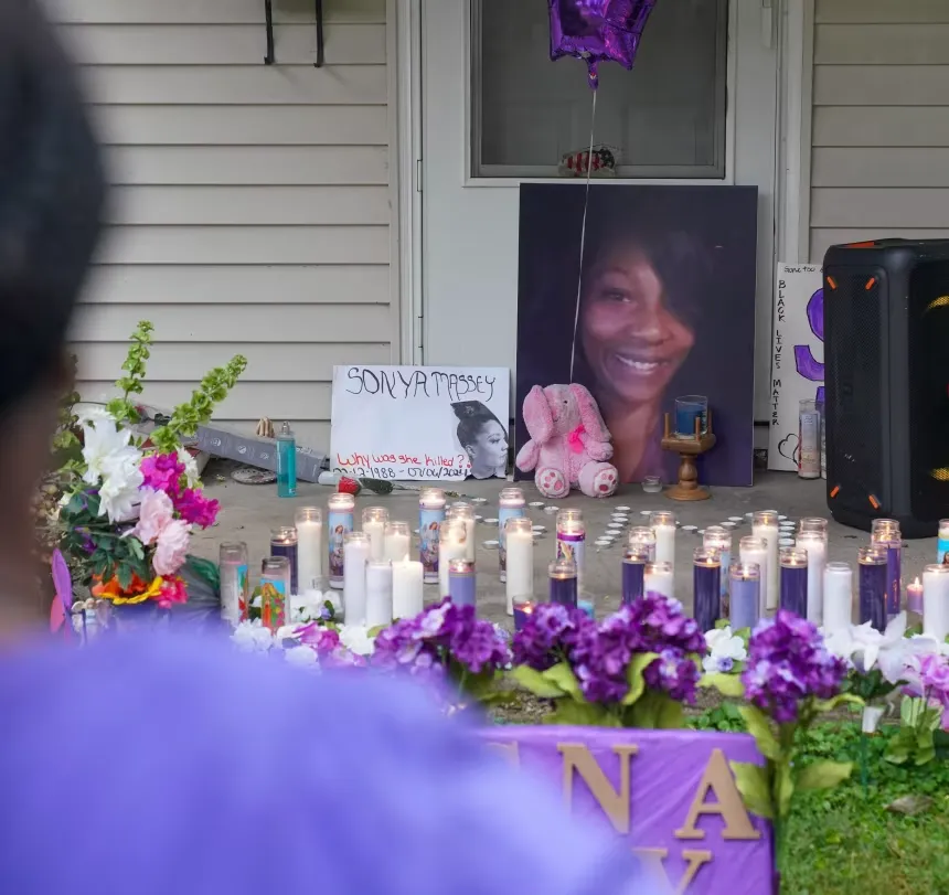 Former Illinois deputy is sentenced to 20 years in prison for killing Sonya Massey 3 Former Illinois deputy is sentenced to 20 years in prison for killing Sonya Massey