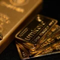 Gold Plunges and US Dollar Surges on Kevin Warsh Fed Reports