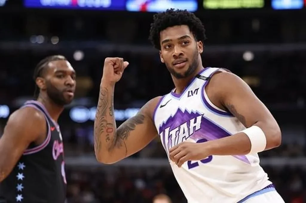 Jamal Murray Leads Short-Handed Nuggets Past Dallas 118-109 1 Jamal Murray Leads Short-Handed Nuggets Past Dallas