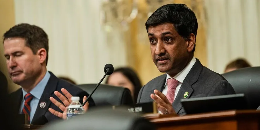 Rep. Ro Khanna Urges Arrest of ICE Agent