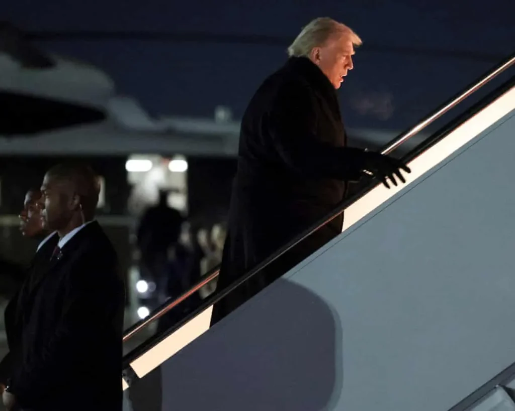 Trump Confronts World Leaders at Davos Amid Greenland Standoff