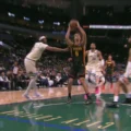 Atlanta Hawks Defeat Milwaukee Bucks 131-113 to Secure Fifth Consecutive Win 4 Atlanta Hawks Defeat Milwaukee Bucks 131-113 to Secure Fifth Consecutive Win