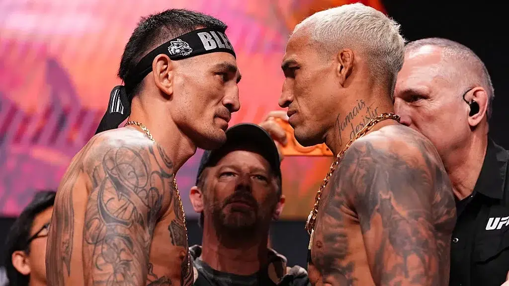 Max Holloway Defends BMF Title With Decision Victory Over Charles Oliveira at UFC 326 1 Max Holloway Defends BMF Title With Decision Victory Over Charles Oliveira at UFC 326