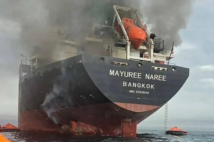 Trump Vows ‘Death and Fury’ Over Hormuz Chokehold 1 Trump Vows ‘Death and Fury’ Over Hormuz Chokehold