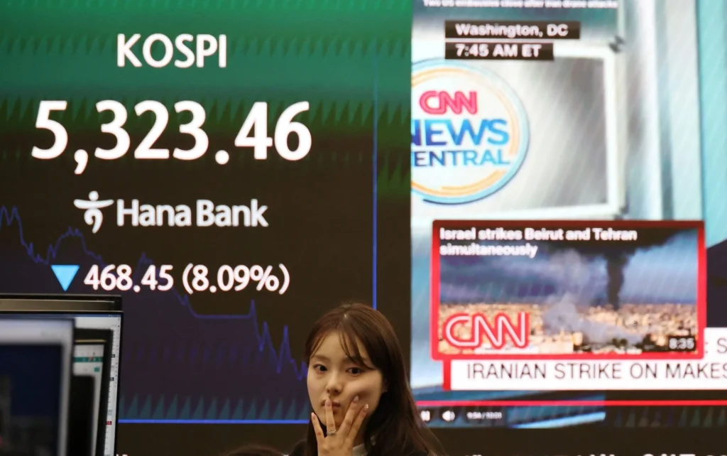 Global Stocks Plunge as Israel-US Strikes on Iran Intensify 6 Global Stocks Plunge as Israel-US Strikes on Iran Intensify
