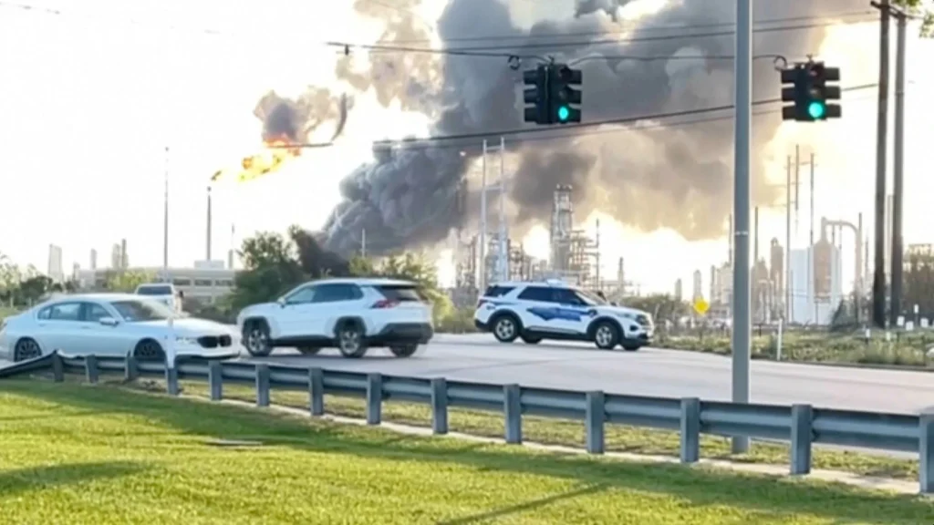 Massive Explosion Rocks Valero Port Arthur Refinery