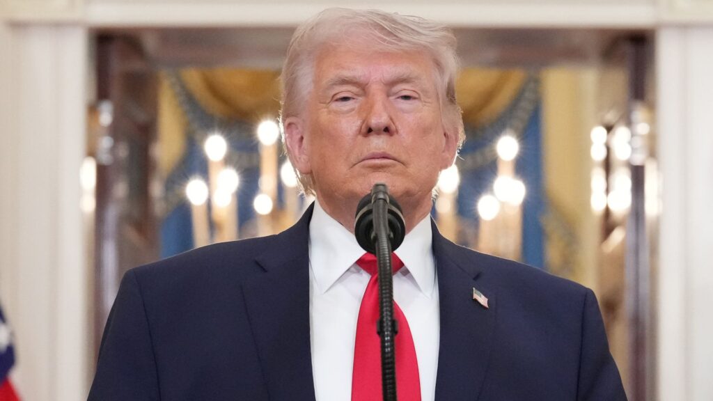 Trump Issues 48-Hour ‘Hell’ Ultimatum to Iran Over Hormuz