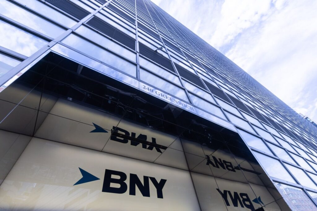 BNY and Robinhood to Manage Federal "Trump Accounts" 3 BNY and Robinhood to Manage Federal "Trump Accounts"