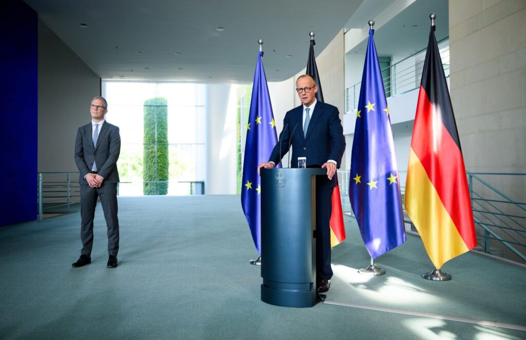 Germany Rejects JD Vance Claim of EU Meddling in Hungary