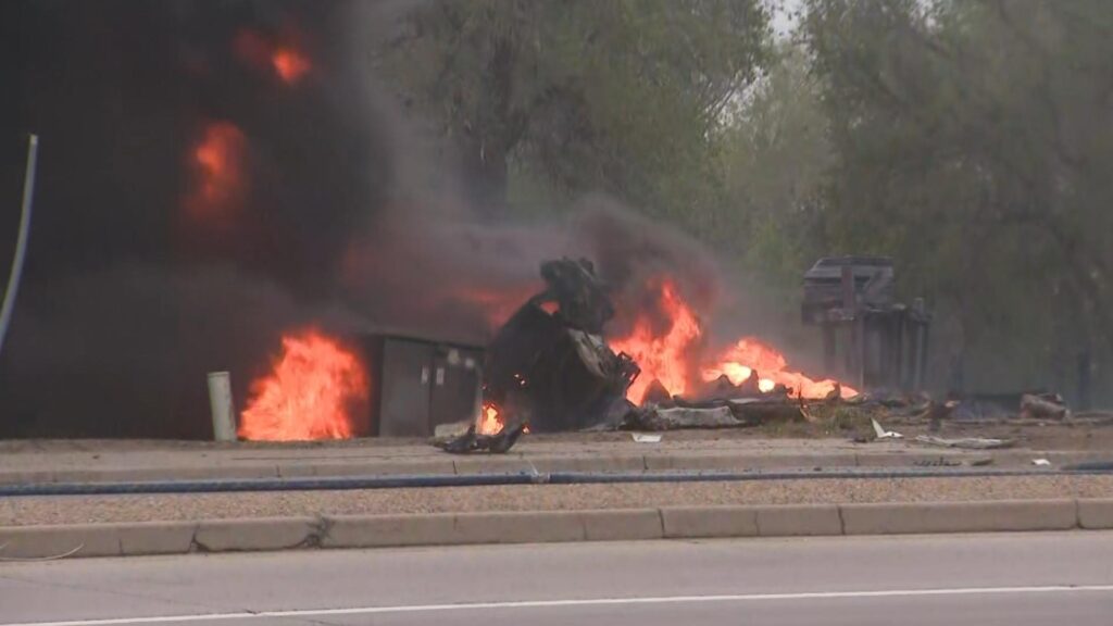 Fuel Tanker Fire Shuts Santa Fe Drive in Littleton 2 1000012921
