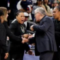 Auriemma and Staley Clash as South Carolina Ends UConn’s Streak