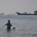 Trump Launches ‘Project Freedom’ to Escort Ships in Strait of Hormuz