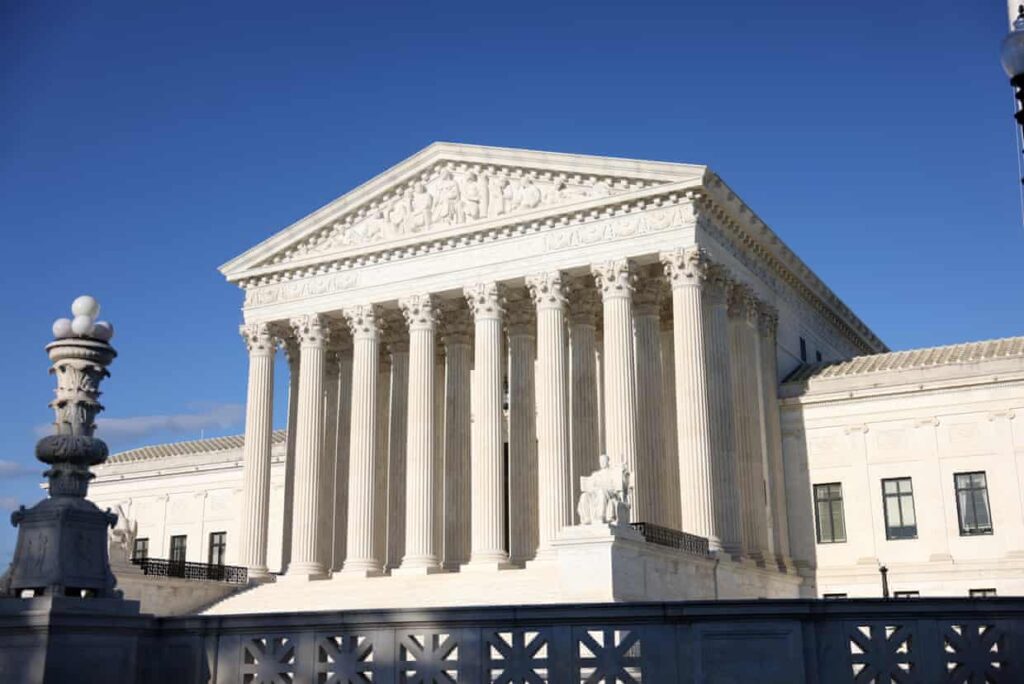 Supreme Court Fast-Tracks Order to Redraw Louisiana Voting Maps