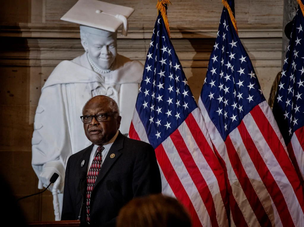 SC Republicans Defy Trump, Block Plan to Erase Clyburn Seat