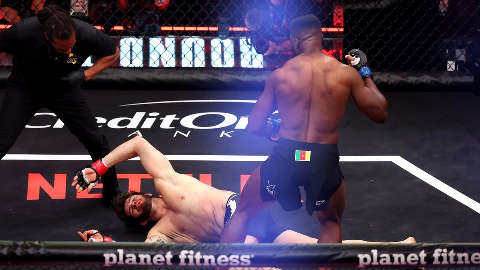 Ngannou Knocks Out Lins at MVP MMA 1 Debut 2 1000024473