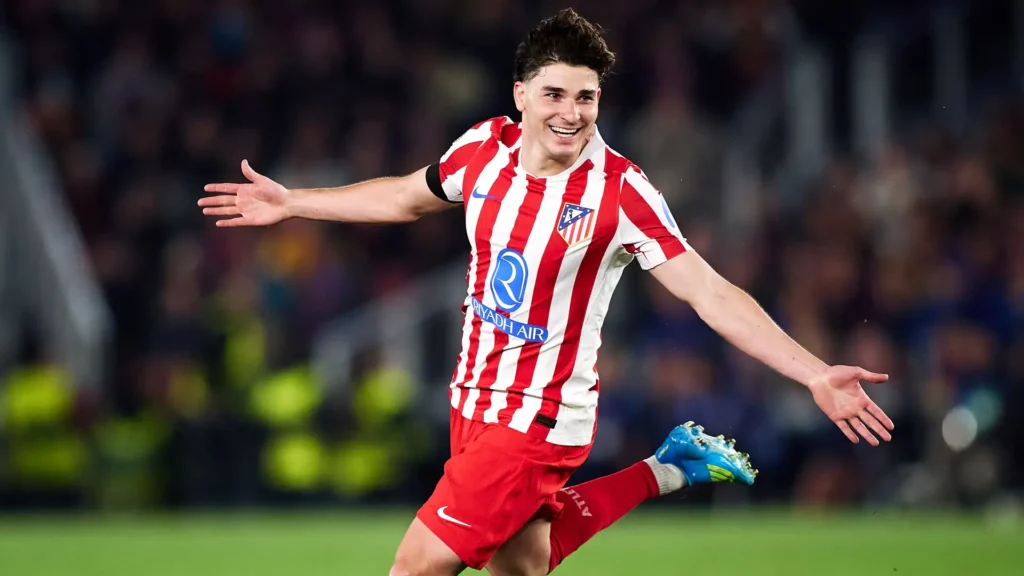 Barcelona Launch Official Bid for Julián Álvarez