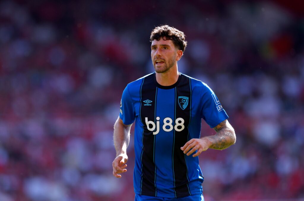 Tottenham Near Free Transfer Signing of Marcos Senesi