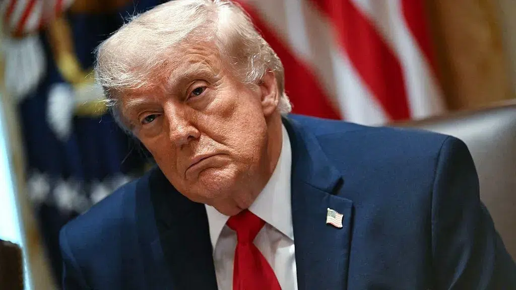 Trump Defers Decision on Iran Ceasefire Deal