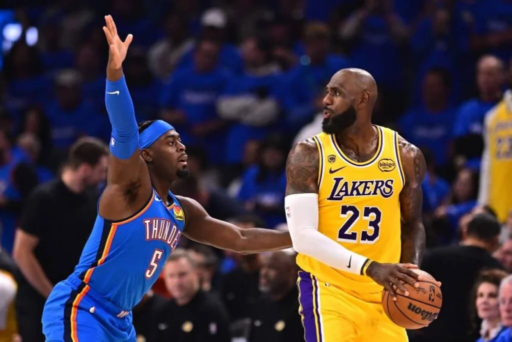 Thunder Defeat Lakers in Game 1 Win 1 Thunder Defeat Lakers in Game 1 Win