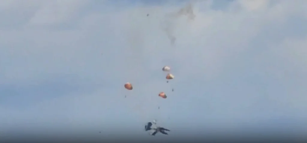 US Navy Jets Collide at Idaho Air Show