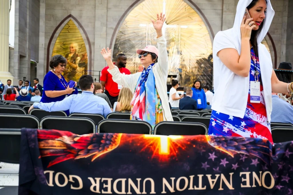 Thousands Gather at National Mall for Rededicate 250