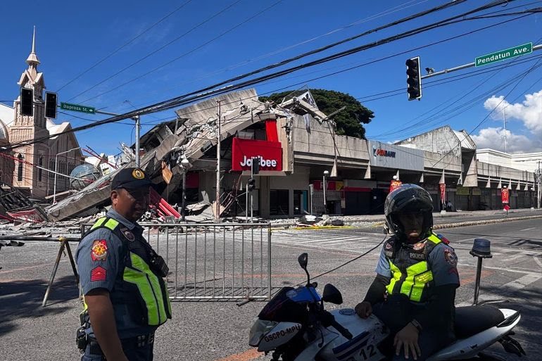 7.8 Earthquake Strikes Mindanao, Philippines 6 7.8 Earthquake Strikes Mindanao, Philippines