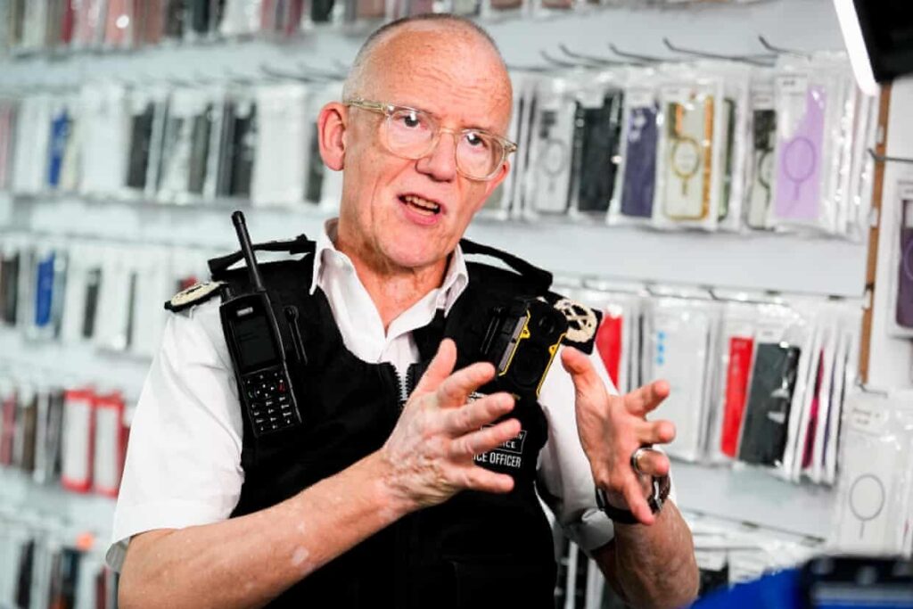 Met Police: Make Stolen Phones Unusable 1 Met Police: Make Stolen Phones Unusable
