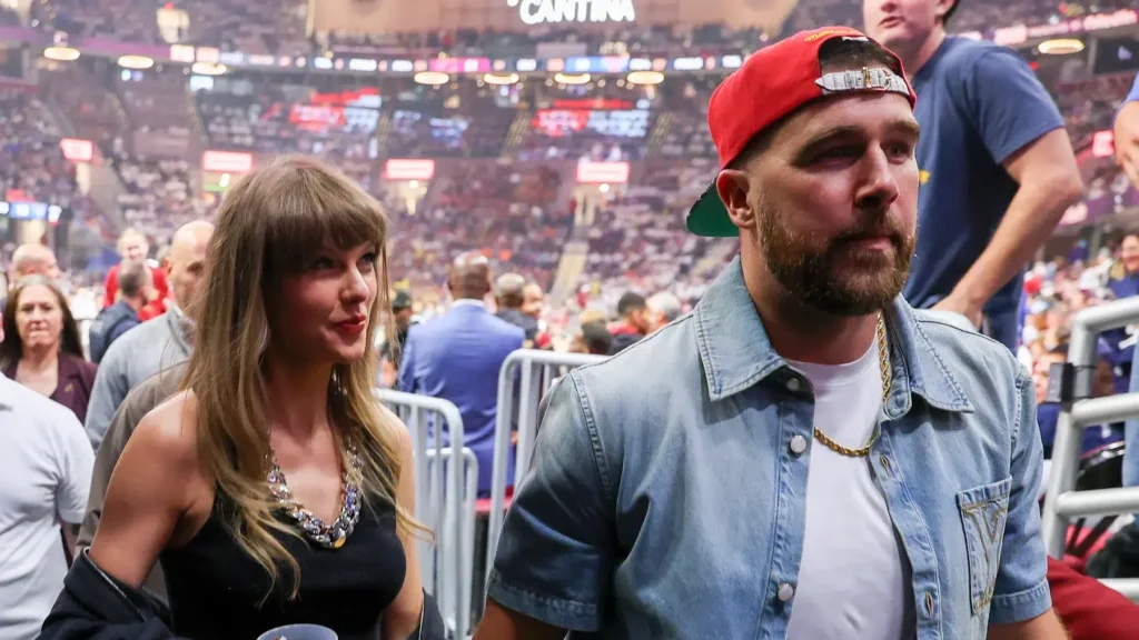 Taylor Swift and Travis Kelce Marry in Star-Studded Madison Square Garden Ceremony 18 Taylor Swift and Travis Kelce Marry in Star-Studded Madison Square Garden Ceremony