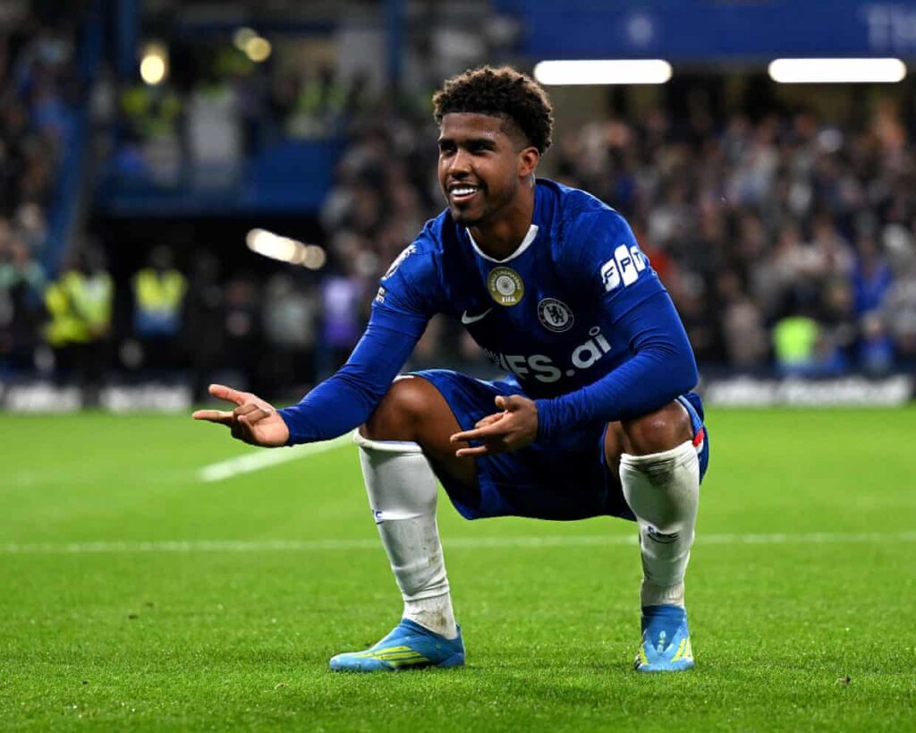 Manchester United target Andrey Santos but Chelsea value midfielder at £50m