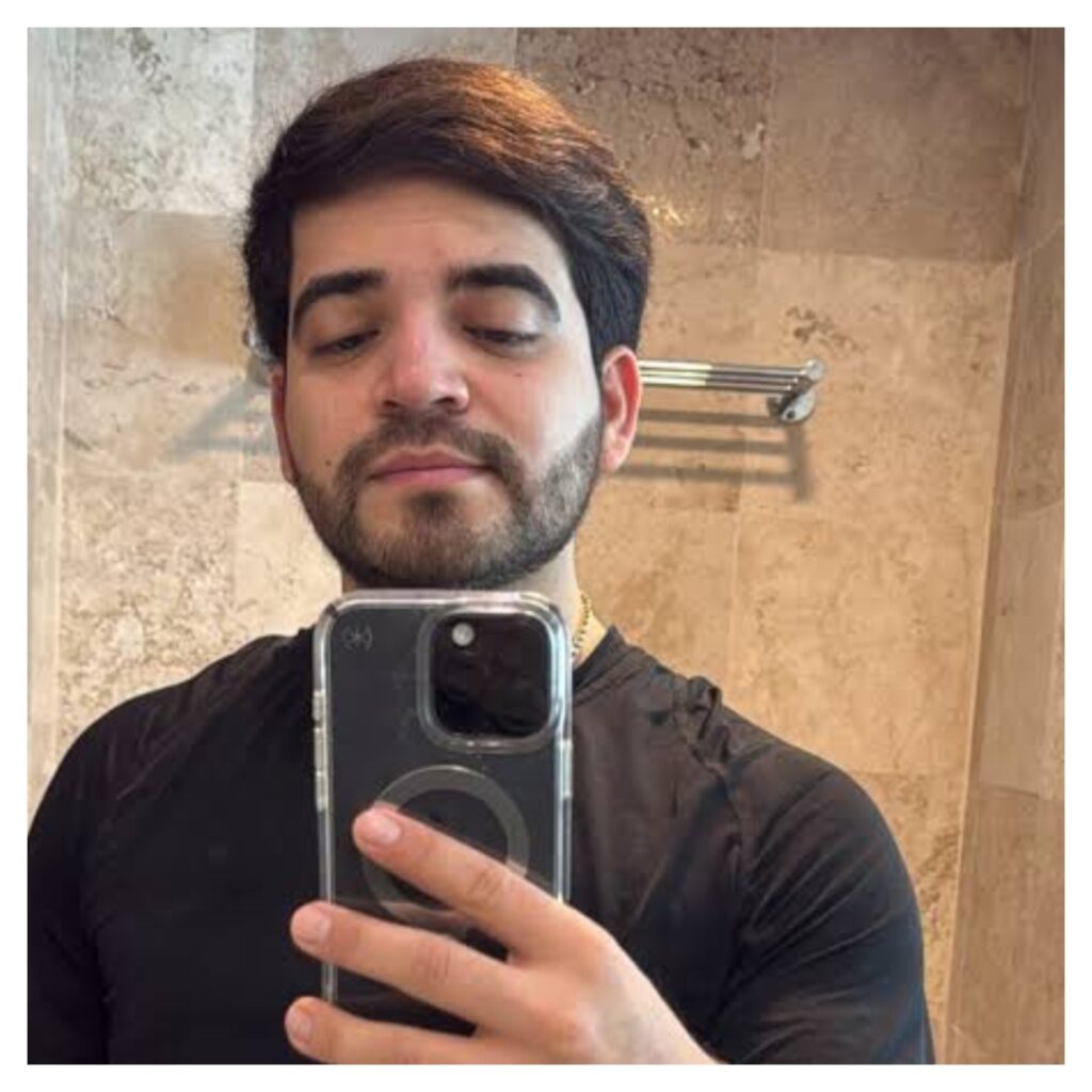 Mexican Social Media Influencer Shot Dead During Livestream in Culiacán