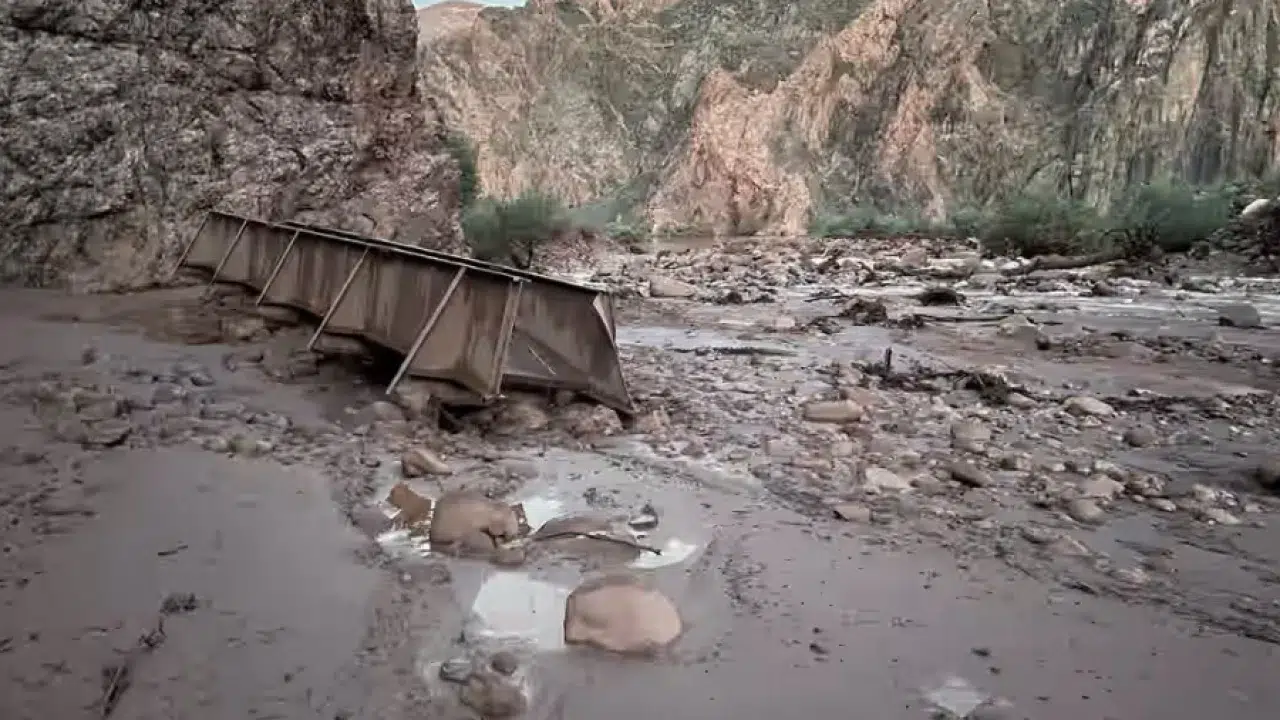 Grand Canyon Flash Flood Leaves 1 Dead, 15 Missing