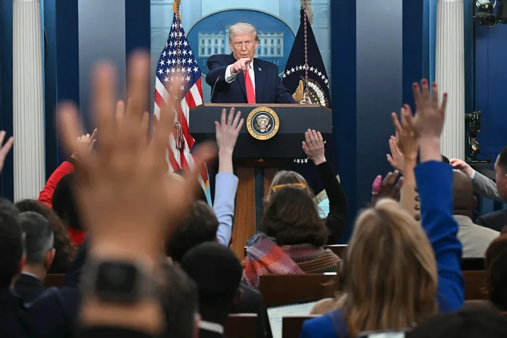 Outlets Sue Trump Over Unconstitutional White House Press Ban 1 lead trump briefing room 2988